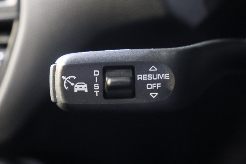 ポルシェ マカン ｽﾎﾟｰﾂｸﾛﾉP　後期ﾓﾃﾞﾙ PASM 黒本革 18way電動ｼｰﾄ PCMﾅﾋﾞ BOSEｻｳﾝﾄﾞ CarPlay ｱｸﾃｨﾌﾞｸﾙｺﾝ ﾚｰﾝｷｰﾌﾟ&ﾚｰﾝﾁｪﾝｼﾞｱｼｽﾄ PDLS付LEDﾍｯﾄﾞﾗｲﾄ ｴﾝﾄﾘｰﾄﾞﾗｲﾌﾞ ﾍﾞﾝﾁﾚｰﾀｰ ｼｰﾄﾋｰﾀｰ 360ｶﾒﾗ 　2年保証