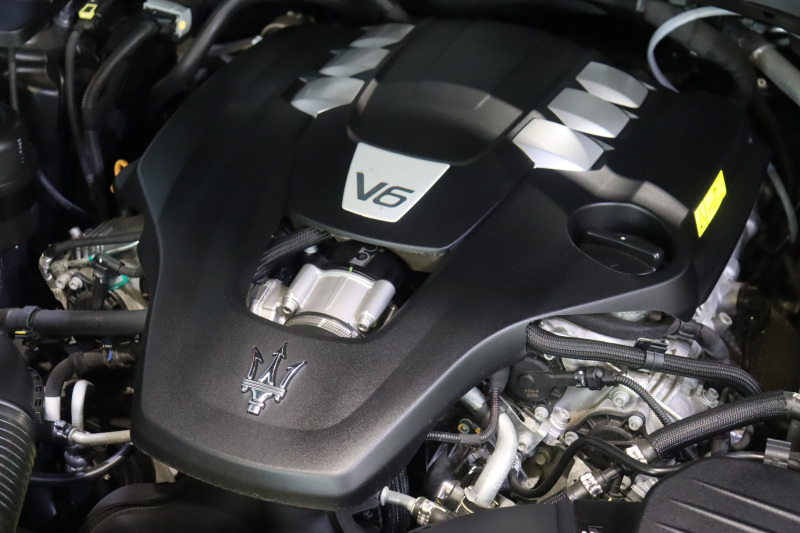 マセラティ レヴァンテ ﾚｯﾄﾞﾚｻﾞｰｼｰﾄ 全席ｼｰﾄﾋｰﾀｰ ﾊﾟﾉﾗﾏｻﾝﾙｰﾌ MTCﾅﾋﾞ CarPlay ﾌﾙｾｸﾞTV ﾌﾟｯｼｭｽﾀｰﾄ ｱｸﾃｨﾌﾞｸﾙｺﾝ ﾚｰﾝｾﾝｽ  ﾌﾞﾗｲﾝﾄﾞｽﾎﾟｯﾄﾓﾆﾀｰ 360ｶﾒﾗ 自動ﾘｱｹﾞｰﾄ 21ｲﾝﾁｱﾝﾃｰｵAW　2年保証