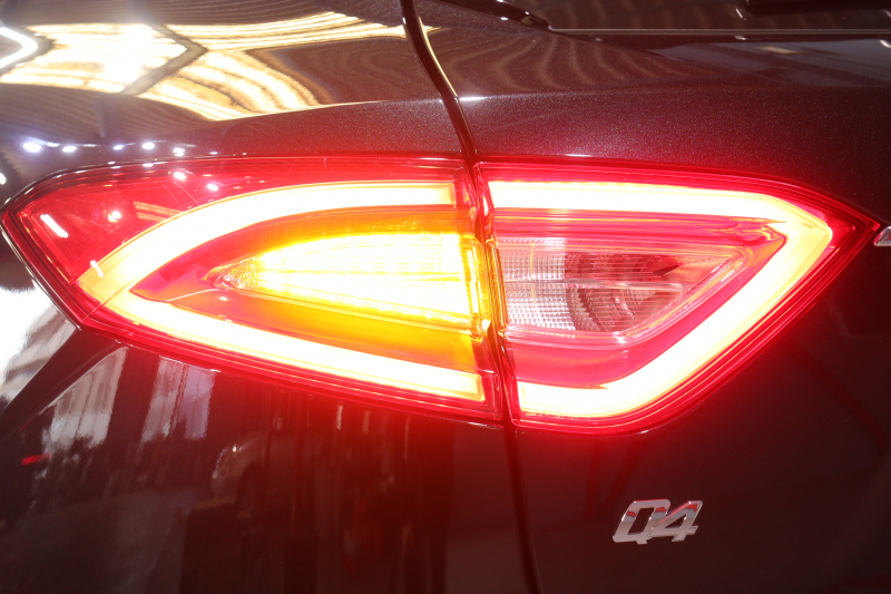 マセラティ レヴァンテ ﾚｯﾄﾞﾚｻﾞｰｼｰﾄ 全席ｼｰﾄﾋｰﾀｰ ﾊﾟﾉﾗﾏｻﾝﾙｰﾌ MTCﾅﾋﾞ CarPlay ﾌﾙｾｸﾞTV ﾌﾟｯｼｭｽﾀｰﾄ ｱｸﾃｨﾌﾞｸﾙｺﾝ ﾚｰﾝｾﾝｽ  ﾌﾞﾗｲﾝﾄﾞｽﾎﾟｯﾄﾓﾆﾀｰ 360ｶﾒﾗ 自動ﾘｱｹﾞｰﾄ 21ｲﾝﾁｱﾝﾃｰｵAW　2年保証