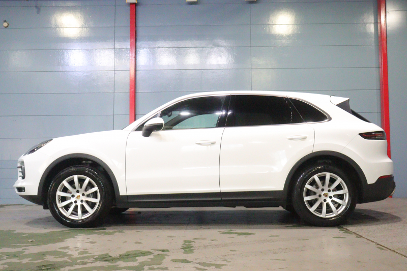 ポルシェ カイエン 本革ｼｰﾄ(ﾌﾞﾗｯｸ) ﾒﾓﾘｰ機能付き電動ｼｰﾄ ｼｰﾄﾋｰﾀｰ PCMﾅﾋﾞ CarPlay PDLS付LEDﾍｯﾄﾞﾗｲﾄ ｱｸﾃｨﾌﾞｸﾙｺﾝ ﾚｰﾝﾁｪﾝｼﾞ&ﾚｰﾝｷｰﾌﾟｱｼｽﾄ 19ｲﾝﾁｶｲｴﾝSﾃﾞｻﾞｲﾝAW　2年保証