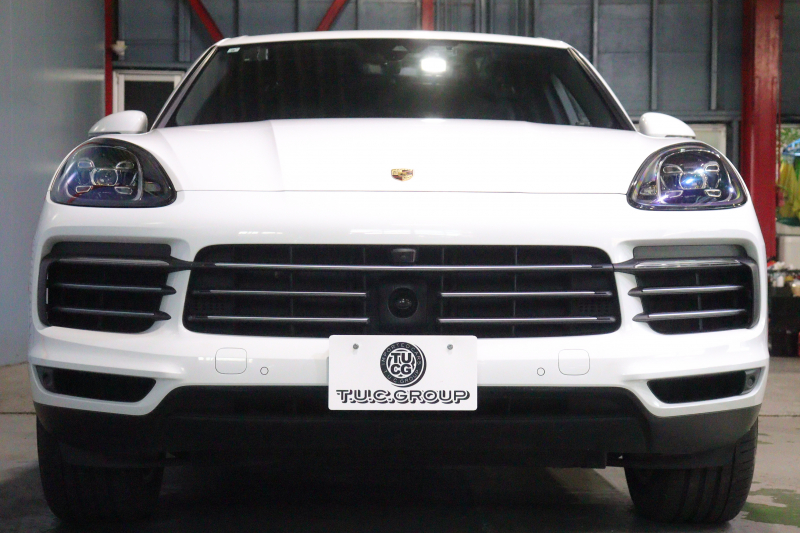 ポルシェ カイエン 本革ｼｰﾄ(ﾌﾞﾗｯｸ) ﾒﾓﾘｰ機能付き電動ｼｰﾄ ｼｰﾄﾋｰﾀｰ PCMﾅﾋﾞ CarPlay PDLS付LEDﾍｯﾄﾞﾗｲﾄ ｱｸﾃｨﾌﾞｸﾙｺﾝ ﾚｰﾝﾁｪﾝｼﾞ&ﾚｰﾝｷｰﾌﾟｱｼｽﾄ 19ｲﾝﾁｶｲｴﾝSﾃﾞｻﾞｲﾝAW　2年保証