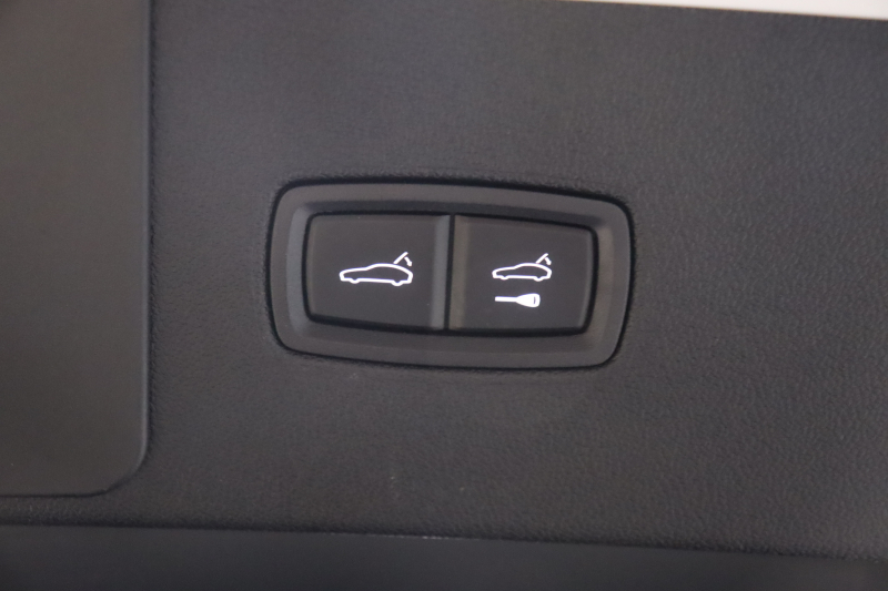 ポルシェ カイエン 本革ｼｰﾄ(ﾌﾞﾗｯｸ) ﾒﾓﾘｰ機能付き電動ｼｰﾄ ｼｰﾄﾋｰﾀｰ PCMﾅﾋﾞ CarPlay PDLS付LEDﾍｯﾄﾞﾗｲﾄ ｱｸﾃｨﾌﾞｸﾙｺﾝ ﾚｰﾝﾁｪﾝｼﾞ&ﾚｰﾝｷｰﾌﾟｱｼｽﾄ 19ｲﾝﾁｶｲｴﾝSﾃﾞｻﾞｲﾝAW　2年保証