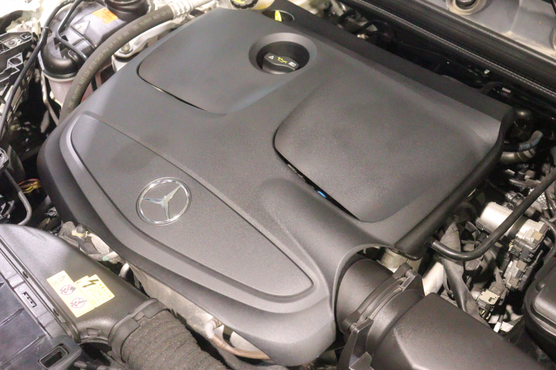 メルセデスベンツ GLA GLA250 4MATIC ﾍﾞｰｼｯｸPﾌﾟﾗｽ ﾚｰﾀﾞｰSP　ｷｰﾚｽｺﾞｰ ﾚｻﾞｰﾂｲﾝｼｰﾄ(ﾌﾞﾗｯｸ) 8ｲﾝﾁﾜｲﾄﾞﾅﾋﾞ CarPlay ﾌﾙｾｸﾞTV ｱｸﾃｨﾌﾞｸﾙｺﾝ ﾚｰﾝｷｰﾌﾟ ﾌﾞﾗｲﾝﾄﾞｽﾎﾟｯﾄｱｼｽﾄ ｱﾝﾋﾞｴﾝﾄﾗｲﾄ　2年保証