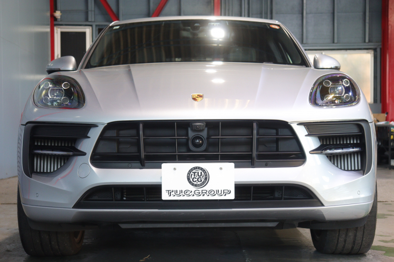 ポルシェ マカン SｼｭﾎﾟﾙﾄED ｽﾎﾟｰﾂｸﾛﾉP　MY20 後期ﾓﾃﾞﾙ ACC 黒×赤革 14way電動ｼｰﾄ ﾊﾟﾉﾗﾏｻﾝﾙｰﾌ PCMﾅﾋﾞ CarPlay ﾚｰﾝﾁｪﾝｼﾞｱｼｽﾄ LEDﾍｯﾄﾞﾗｲﾄ ｴﾝﾄﾘD ｼｰﾄﾋｰﾀｰ 360ｶﾒﾗ 21ｲﾝﾁAW 　2年保証付