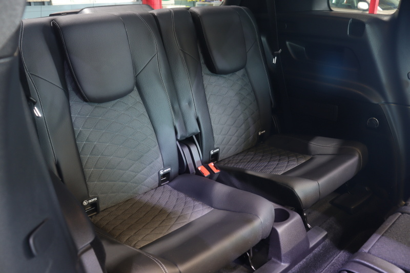 メルセデスベンツ GLB GLB200d ﾅﾋﾞｹﾞｰｼｮﾝP ﾚｰﾀﾞｰSP　ﾚｻﾞｰﾂｲﾝｼｰﾄ(ﾌﾞﾗｯｸ) ﾊﾟﾉﾗﾏｻﾝﾙｰﾌ 10.25ｲﾝﾁﾜｲﾄﾞﾅﾋﾞ&ｺｸﾋﾟｯﾄﾃﾞｨｽﾌﾟﾚｲ 360ｶﾒﾗ 360ｶﾒﾗ ｱｸﾃｨﾌﾞｸﾙｺﾝ ﾚｰﾝｷｰﾌﾟ&ﾚｰﾝﾁｪﾝｼﾞｱｼｽﾄ LEDﾍｯﾄﾞﾗｲﾄ　2年保証