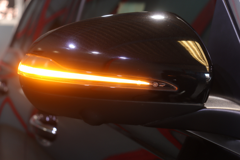 メルセデスベンツ GLB GLB200d ﾅﾋﾞｹﾞｰｼｮﾝP ﾚｰﾀﾞｰSP　ﾚｻﾞｰﾂｲﾝｼｰﾄ(ﾌﾞﾗｯｸ) ﾊﾟﾉﾗﾏｻﾝﾙｰﾌ 10.25ｲﾝﾁﾜｲﾄﾞﾅﾋﾞ&ｺｸﾋﾟｯﾄﾃﾞｨｽﾌﾟﾚｲ 360ｶﾒﾗ 360ｶﾒﾗ ｱｸﾃｨﾌﾞｸﾙｺﾝ ﾚｰﾝｷｰﾌﾟ&ﾚｰﾝﾁｪﾝｼﾞｱｼｽﾄ LEDﾍｯﾄﾞﾗｲﾄ　2年保証