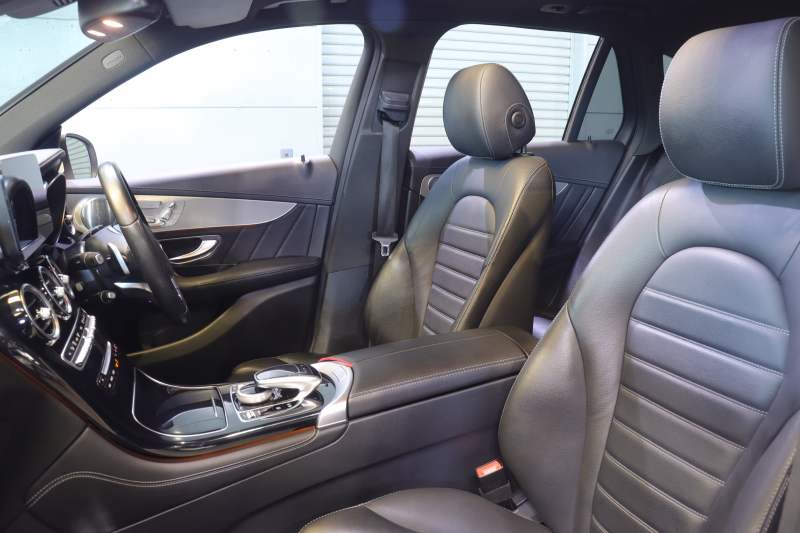 メルセデスベンツ GLC GLC220d 4MATIC 本革仕様 ﾚｰﾀﾞｰｾｰﾌﾃｨP　ACC Pｽﾀ ECO 黒革 ﾊﾟﾉﾗﾏR Androidﾅﾋﾞ Carplay ﾌﾙｾｸﾞ 360ｶﾒﾗ ﾍｯﾄﾞｱｯﾌﾟD ﾌｯﾄﾄﾗﾝｸ AMGｴｱﾛ&19ｲﾝﾁAW ｻｲﾄﾞﾗﾝﾆﾝｸﾞﾎﾞｰﾄﾞ LED　2年保証付