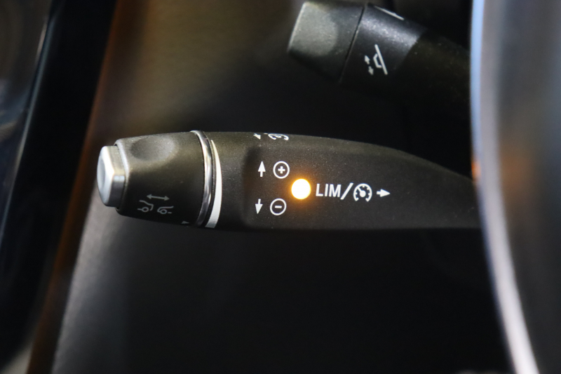 メルセデスベンツ GLC GLC220d 4MATIC 本革仕様 ﾚｰﾀﾞｰｾｰﾌﾃｨP　ACC Pｽﾀ ECO 黒革 ﾊﾟﾉﾗﾏR Androidﾅﾋﾞ Carplay ﾌﾙｾｸﾞ 360ｶﾒﾗ ﾍｯﾄﾞｱｯﾌﾟD ﾌｯﾄﾄﾗﾝｸ AMGｴｱﾛ&19ｲﾝﾁAW ｻｲﾄﾞﾗﾝﾆﾝｸﾞﾎﾞｰﾄﾞ LED　2年保証付