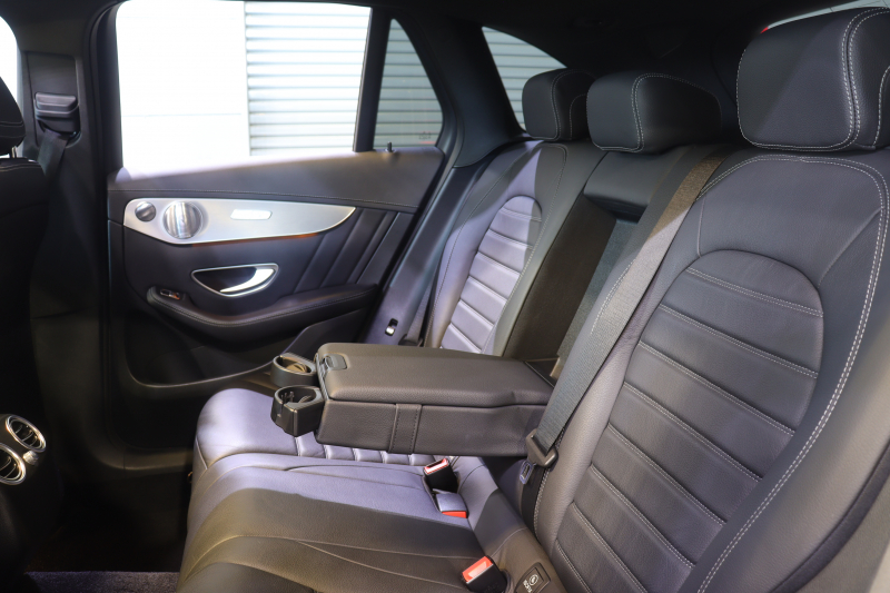 メルセデスベンツ GLC GLC220d 4MATIC 本革仕様 ﾚｰﾀﾞｰｾｰﾌﾃｨP　ACC Pｽﾀ ECO 黒革 ﾊﾟﾉﾗﾏR Androidﾅﾋﾞ Carplay ﾌﾙｾｸﾞ 360ｶﾒﾗ ﾍｯﾄﾞｱｯﾌﾟD ﾌｯﾄﾄﾗﾝｸ AMGｴｱﾛ&19ｲﾝﾁAW ｻｲﾄﾞﾗﾝﾆﾝｸﾞﾎﾞｰﾄﾞ LED　2年保証付