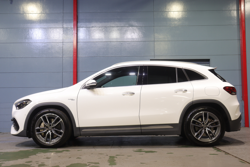 AMG GLA GLA35 4MATIC AMGﾊﾟﾌｫｰﾏﾝｽ&ｱﾄﾞﾊﾞﾝｽﾄ&ﾅﾋﾞｹﾞｰｼｮﾝP ﾚｰﾀﾞｰSP　1ｵｰﾅｰ AMGﾊﾟﾌｫｰﾏﾝｽｼｰﾄ 本革(赤/黒) ﾊﾟﾉﾗﾏｻﾝﾙｰﾌ 10.25ｲﾝﾁﾜｲﾄﾞﾅﾋﾞ ｱﾄﾞﾊﾞﾝｽﾄﾞｻｳﾝﾄﾞ ﾍｯﾄﾞｱｯﾌﾟD 360ｶﾒﾗ ﾌｯﾄﾄﾗﾝｸ ﾏﾙﾁﾋﾞｰﾑLED　2年保証