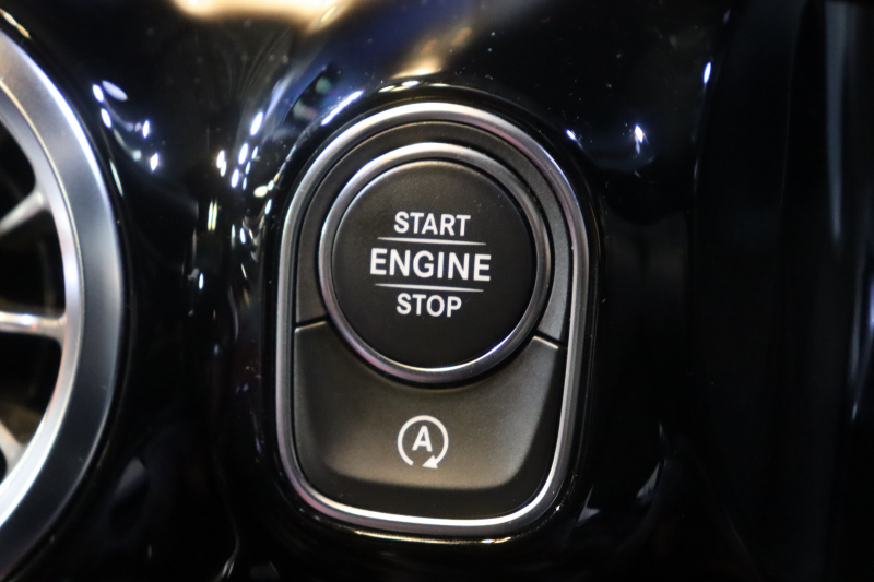 AMG GLA GLA35 4MATIC AMGﾊﾟﾌｫｰﾏﾝｽ&ｱﾄﾞﾊﾞﾝｽﾄ&ﾅﾋﾞｹﾞｰｼｮﾝP ﾚｰﾀﾞｰSP　1ｵｰﾅｰ AMGﾊﾟﾌｫｰﾏﾝｽｼｰﾄ 本革(赤/黒) ﾊﾟﾉﾗﾏｻﾝﾙｰﾌ 10.25ｲﾝﾁﾜｲﾄﾞﾅﾋﾞ ｱﾄﾞﾊﾞﾝｽﾄﾞｻｳﾝﾄﾞ ﾍｯﾄﾞｱｯﾌﾟD 360ｶﾒﾗ ﾌｯﾄﾄﾗﾝｸ ﾏﾙﾁﾋﾞｰﾑLED　2年保証