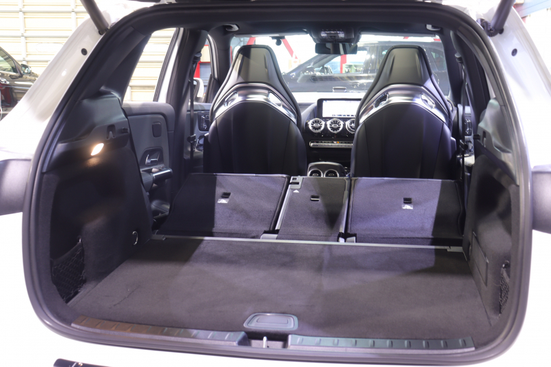 AMG GLA GLA35 4MATIC AMGﾊﾟﾌｫｰﾏﾝｽ&ｱﾄﾞﾊﾞﾝｽﾄ&ﾅﾋﾞｹﾞｰｼｮﾝP ﾚｰﾀﾞｰSP　AMGﾊﾟﾌｫｰﾏﾝｽｼｰﾄ 本革(灰/黒) ﾊﾟﾉﾗﾏｻﾝﾙｰﾌ 10.25ｲﾝﾁﾜｲﾄﾞﾅﾋﾞ ｱﾄﾞﾊﾞﾝｽﾄﾞｻｳﾝﾄﾞ ﾍｯﾄﾞｱｯﾌﾟD 360ｶﾒﾗ ﾌｯﾄﾄﾗﾝｸ ﾏﾙﾁﾋﾞｰﾑLED　2年保証