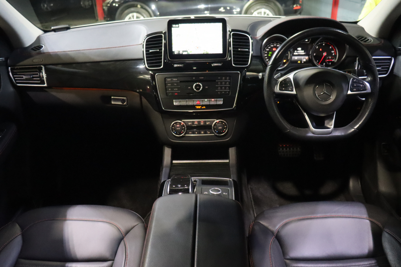 メルセデスベンツ GLE GLE350d 4MATIC ｸｰﾍﾟ ｽﾎﾟｰﾂ ﾚｰﾀﾞｰSP  黒ﾅｯﾊﾟ革 全席ｼｰﾄﾋｰﾀｰ ﾊﾟﾉﾗﾏｻﾝﾙｰﾌ 8ｲﾝﾁﾜｲﾄﾞﾅﾋﾞ ﾌﾙｾｸﾞTV harman/kardonｻｳﾝﾄﾞ CarPlay 360ｶﾒﾗ LEDﾍｯﾄﾞﾗｲﾄ 自動ﾘｱｹﾞｰﾄ AMGｴｱﾛ&21ｲﾝﾁｱﾙﾐ　2年保証