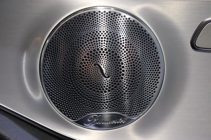 メルセデスベンツ GLCクーペ GLC220d 4MATIC ｸｰﾍﾟ ｽﾎﾟｰﾂ 本革仕様 ﾚｰﾀﾞｰSP　1ｵｰﾅｰ 本革ｽﾎﾟｰﾂｼｰﾄ(ﾌﾞﾗｯｸ) ｻﾝﾙｰﾌ 8.4ｲﾝﾁﾜｲﾄﾞﾅﾋﾞ Burmesterｻｳﾝﾄﾞ ﾌﾙｾｸﾞTV ﾍｯﾄﾞｱｯﾌﾟﾃﾞｨｽﾌﾟﾚｲ LEDﾍｯﾄﾞﾗｲﾄ ｱﾝﾋﾞｴﾝﾄﾗｲﾄ 自動ﾘｱｹﾞｰﾄ AMGｴｱﾛ&19ｲﾝﾁｱﾙﾐ　2年保証