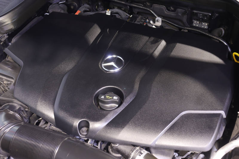 メルセデスベンツ GLCクーペ GLC220d 4MATIC ｸｰﾍﾟ ｽﾎﾟｰﾂ 本革仕様 ﾚｰﾀﾞｰSP　1ｵｰﾅｰ 本革ｽﾎﾟｰﾂｼｰﾄ(ﾌﾞﾗｯｸ) ｻﾝﾙｰﾌ 8.4ｲﾝﾁﾜｲﾄﾞﾅﾋﾞ Burmesterｻｳﾝﾄﾞ ﾌﾙｾｸﾞTV ﾍｯﾄﾞｱｯﾌﾟﾃﾞｨｽﾌﾟﾚｲ LEDﾍｯﾄﾞﾗｲﾄ ｱﾝﾋﾞｴﾝﾄﾗｲﾄ 自動ﾘｱｹﾞｰﾄ AMGｴｱﾛ&19ｲﾝﾁｱﾙﾐ　2年保証