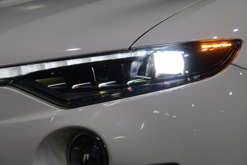 マセラティ レヴァンテ ｸﾞﾗﾝｽﾎﾟｰﾂ　後期 NEWｼﾌﾄ ADAS ACC LDW BSA ﾚｯﾄﾞﾚｻﾞｰｼｰﾄ ﾊﾟﾉﾗﾏｻﾝﾙｰﾌ MTCﾅﾋﾞ ﾌﾙｾｸﾞTV harman/kardon CarPlay LEDﾍｯﾄﾞﾗｲﾄ ｿﾌﾄﾄﾞｱｸﾛｰｼﾞｬｰ 自動ﾘｱｹﾞｰﾄ 専用ｴｸﾃﾘｱ 21ｲﾝﾁﾍﾘｵｽAW 　2年保証