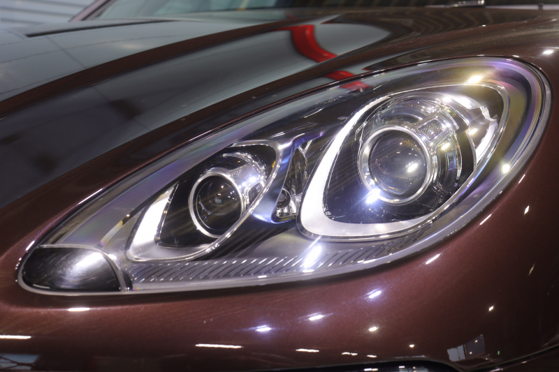 ポルシェ マカン S　MY17 ｴﾝﾄﾘｰﾄﾞﾗｲﾌﾞ 本革ｼｰﾄ(ｱｹﾞｰﾄｸﾞﾚｰ) PCMﾅﾋﾞ 14wayﾒﾓﾘｰ付電動ｼｰﾄ ﾚｰﾝﾃﾞｨﾊﾟｰﾁｬｳｫｰﾆﾝｸﾞ ｽﾎﾟｰﾂﾃｰﾙﾊﾟｲﾌﾟ ﾋﾟｱﾉﾌｨﾆｯｼｭﾌﾞﾗｯｸｲﾝﾃﾘｱ 18ｲﾝﾁﾏｶﾝSﾃﾞｻﾞｲﾝAW　2年保証