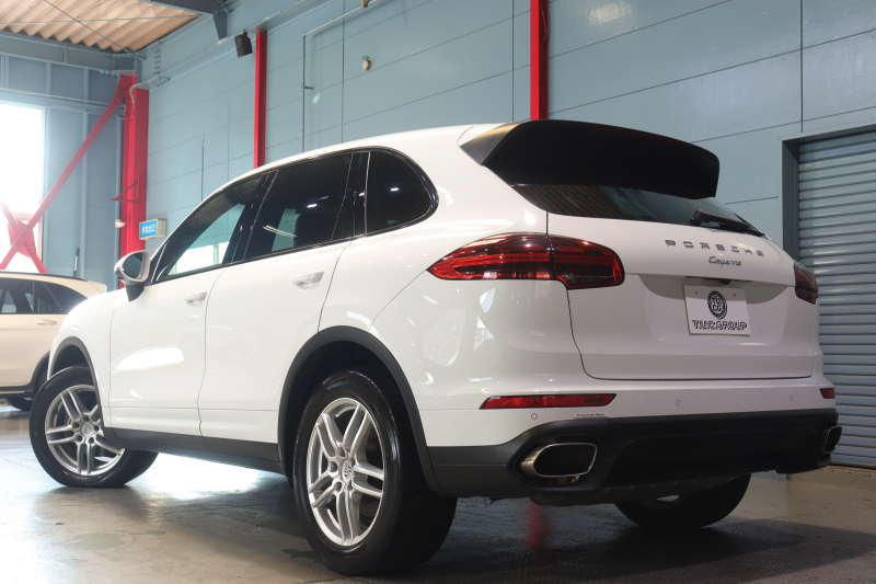 ポルシェ カイエン ﾌﾟﾗﾁﾅｴﾃﾞｨｼｮﾝ　特別仕様車 後期ﾓﾃﾞﾙ MY17 ｱﾙｶﾝﾀｰﾗｺﾝﾋﾞｼｰﾄ(ﾌﾞﾗｯｸ) PCMﾅﾋﾞ BOSEｻｳﾝﾄﾞ CarPlay PDLS付ｷｾﾉﾝﾍｯﾄﾞﾗｲﾄ ﾊｲｸﾞﾛｽﾌﾞﾗｯｸｲﾝﾃﾘｱ 19ｲﾝﾁｶｲｴﾝﾀｰﾎﾞｱﾙﾐ　2年保証