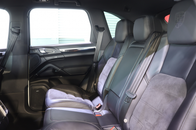 ポルシェ カイエン ﾌﾟﾗﾁﾅｴﾃﾞｨｼｮﾝ　特別仕様車 後期ﾓﾃﾞﾙ MY17 ｱﾙｶﾝﾀｰﾗｺﾝﾋﾞｼｰﾄ(ﾌﾞﾗｯｸ) PCMﾅﾋﾞ BOSEｻｳﾝﾄﾞ CarPlay PDLS付ｷｾﾉﾝﾍｯﾄﾞﾗｲﾄ ﾊｲｸﾞﾛｽﾌﾞﾗｯｸｲﾝﾃﾘｱ 19ｲﾝﾁｶｲｴﾝﾀｰﾎﾞｱﾙﾐ　2年保証