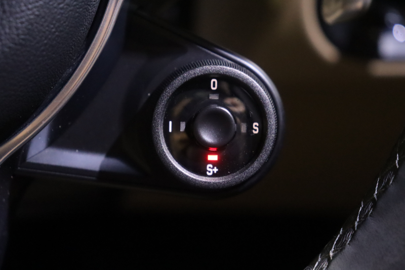 ポルシェ マカン ｽﾎﾟｰﾂｸﾛﾉP　後期ﾓﾃﾞﾙ PASM ｱｸﾃｨﾌﾞｸﾙｺﾝ ﾂｰﾄｰﾝﾚｻﾞｰｲﾝﾃﾘｱ(黒/ﾍﾞｰｼﾞｭ) 10.9ｲﾝﾁPCMﾅﾋﾞ CarPlay 14way電動ｼｰﾄ ﾚｰﾝﾁｪﾝｼﾞｱｼｽﾄ LEDﾍｯﾄﾞﾗｲﾄ ｴﾝﾄﾘｰﾄﾞﾗｲﾌﾞ ｼｰﾄﾋｰﾀｰ 360ｶﾒﾗ 18ｲﾝﾁﾏｶﾝSﾃﾞｻﾞｲﾝAW　2年保証