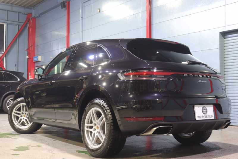 ポルシェ マカン ｽﾎﾟｰﾂｸﾛﾉP　後期ﾓﾃﾞﾙ PASM ｱｸﾃｨﾌﾞｸﾙｺﾝ ﾂｰﾄｰﾝﾚｻﾞｰｲﾝﾃﾘｱ(黒/ﾍﾞｰｼﾞｭ) 10.9ｲﾝﾁPCMﾅﾋﾞ CarPlay 14way電動ｼｰﾄ ﾚｰﾝﾁｪﾝｼﾞｱｼｽﾄ LEDﾍｯﾄﾞﾗｲﾄ ｴﾝﾄﾘｰﾄﾞﾗｲﾌﾞ ｼｰﾄﾋｰﾀｰ 360ｶﾒﾗ 18ｲﾝﾁﾏｶﾝSﾃﾞｻﾞｲﾝAW　2年保証