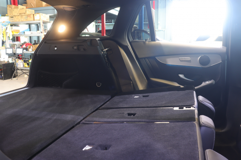 メルセデスベンツ GLC GLC220d 4MATIC ｽﾎﾟｰﾂ ﾚｰﾀﾞｰSP　ﾚｻﾞｰARTICO/DINAMICAｼｰﾄ ｼｰﾄﾋｰﾀｰ 8.4ｲﾝﾁﾜｲﾄﾞﾅﾋﾞ 360ｶﾒﾗ ｱｸﾃｨﾌﾞｸﾙｺﾝ LEDﾍｯﾄﾞﾗｲﾄ ﾍｯﾄﾞｱｯﾌﾟﾃﾞｨｽﾌﾟﾚｲ ｱﾝﾋﾞｴﾝﾄﾗｲﾄ 自動ﾘｱｹﾞｰﾄ ﾌｯﾄﾄﾗﾝｸｵｰﾌﾟﾅｰ  AMGｴｱﾛ&19ｲﾝﾁｱﾙﾐ　2年保証