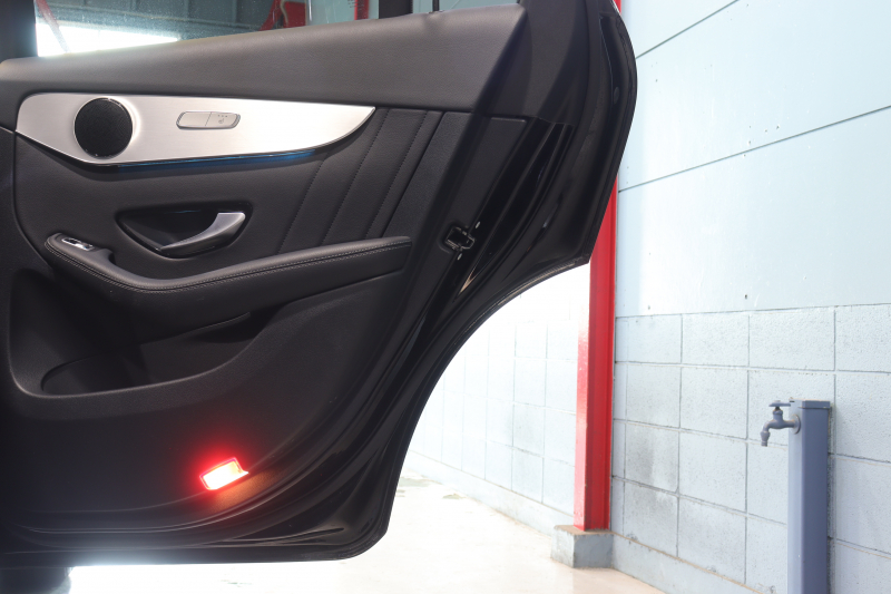 メルセデスベンツ GLC GLC220d 4MATIC ｽﾎﾟｰﾂ ﾚｰﾀﾞｰSP　ﾚｻﾞｰARTICO/DINAMICAｼｰﾄ ｼｰﾄﾋｰﾀｰ 8.4ｲﾝﾁﾜｲﾄﾞﾅﾋﾞ 360ｶﾒﾗ ｱｸﾃｨﾌﾞｸﾙｺﾝ LEDﾍｯﾄﾞﾗｲﾄ ﾍｯﾄﾞｱｯﾌﾟﾃﾞｨｽﾌﾟﾚｲ ｱﾝﾋﾞｴﾝﾄﾗｲﾄ 自動ﾘｱｹﾞｰﾄ ﾌｯﾄﾄﾗﾝｸｵｰﾌﾟﾅｰ  AMGｴｱﾛ&19ｲﾝﾁｱﾙﾐ　2年保証