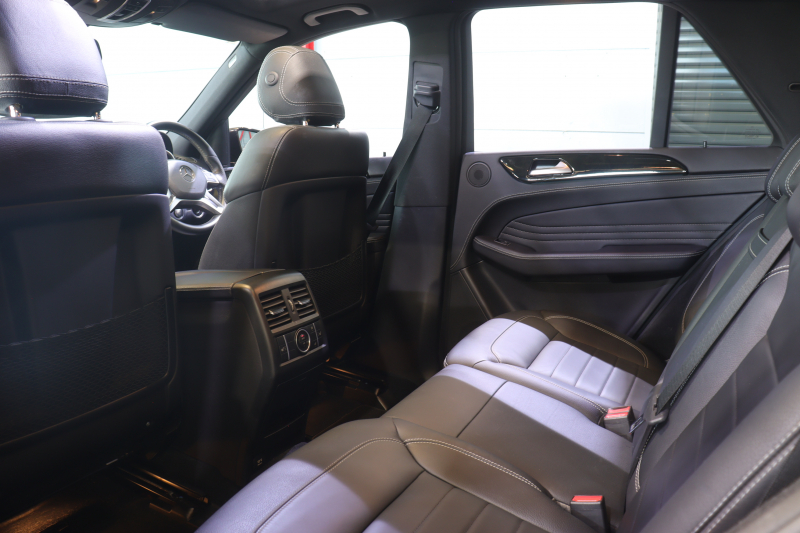 メルセデスベンツ Mクラス ML350 BlueTEC 4MATIC AMGｴｸｽｸﾙｰｼﾌﾞP ﾚｰﾀﾞｰSP　ｷｰﾚｽｺﾞｰ 黒ﾅｯﾊﾟﾚｻﾞｰ ﾊﾟﾉﾗﾏｻﾝﾙｰﾌ 7ｲﾝﾁﾜｲﾄﾞﾅﾋﾞ ｱｸﾃｨﾌﾞｸﾙｺﾝ ﾚｰﾝｷｰﾌﾟ 360ｶﾒﾗ AMGｴｱﾛ&20ｲﾝﾁAW 　2年保証