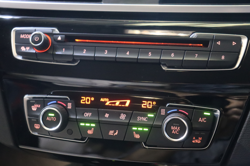 BMW X1 xDrive 18d Xﾗｲﾝ ﾊｲﾗｲﾝ&ｺﾝﾌｫｰﾄP ｱﾄﾞﾊﾞﾝｽﾄﾞｱｸﾃｨﾌﾞSP　中期 1ｵｰﾅｰ ﾀﾞｺﾀﾚｻﾞｰ(ｵｲｽﾀｰ) 第6世代iDriveﾅﾋﾞ ｱｸﾃｨﾌﾞｸﾙｺﾝ ﾍｯﾄﾞｱｯﾌﾟﾃﾞｨｽﾌﾟﾚｲ ｽﾗｲﾃﾞｨﾝｸﾞﾘﾔｼｰﾄ LEDﾍｯﾄﾞﾗｲﾄ 専用ｴｸｽﾃﾘｱ&18ｲﾝﾁｱﾙﾐ　2年保証