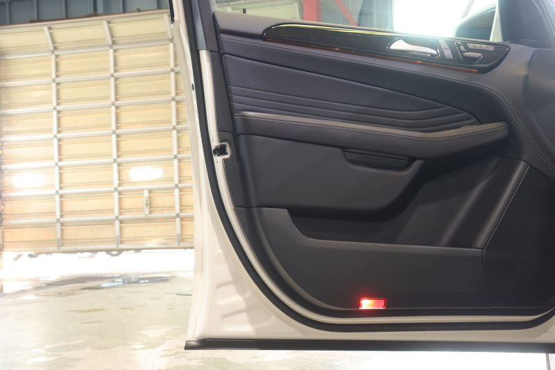 メルセデスベンツ Mクラス ML350 4MATIC AMGｴｸｽｸﾙｰｼﾌﾞP ﾚｰﾀﾞｰSP　1ｵｰﾅｰ ｷｰﾚｽｺﾞｰ 黒ﾅｯﾊﾟﾚｻﾞｰ ﾊﾟﾉﾗﾏｻﾝﾙｰﾌ 7ｲﾝﾁﾜｲﾄﾞﾅﾋﾞ ｱｸﾃｨﾌﾞｸﾙｺﾝ ﾚｰﾝｷｰﾌﾟ 360ｶﾒﾗ AMGｴｱﾛ&20ｲﾝﾁAW 　2年保証