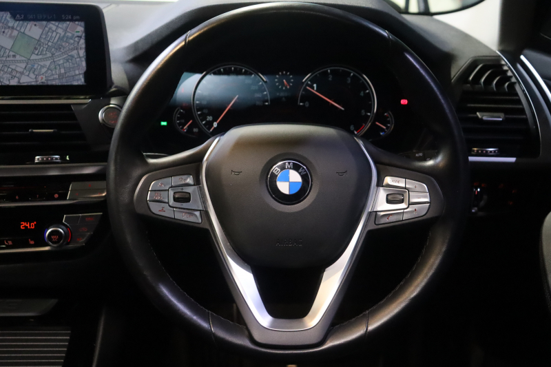 BMW X3 xDrive 20d Xﾗｲﾝ　ﾄﾞﾗｲﾋﾞﾝｸﾞｱｼｽﾄﾌﾟﾗｽ ﾓｶﾚｻﾞｰ 第6世代iDriveﾅﾋﾞ 360ｶﾒﾗ ｱﾀﾞﾌﾟﾃｨﾌﾞLED ｼｰﾄﾋｰﾀｰ ﾍｯﾄﾞｱｯﾌﾟﾃﾞｨｽﾌﾟﾚｲ ﾜｲﾔﾚｽﾁｬｰｼﾞﾝｸﾞ 19ｲﾝﾁYｽﾎﾟｰｸAW　2年保証