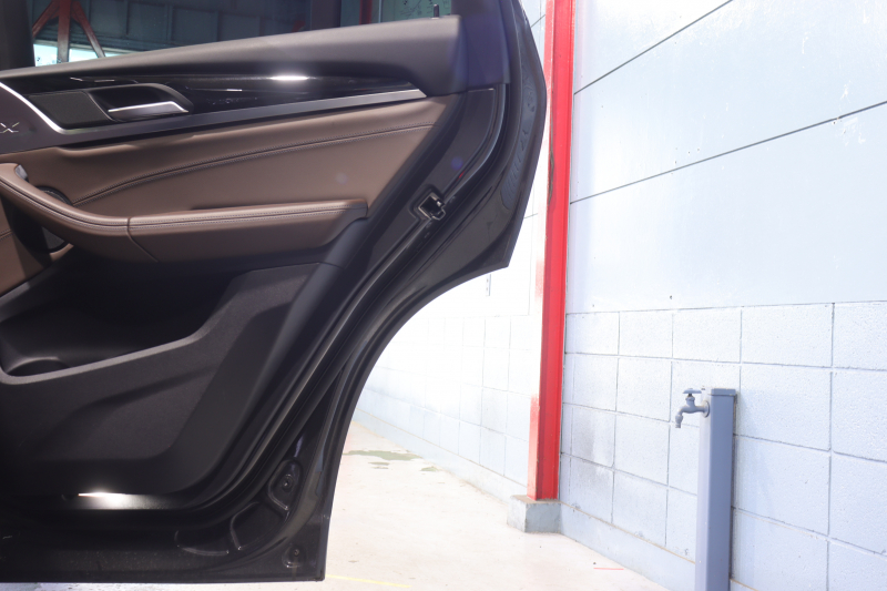 BMW X3 xDrive 20d Xﾗｲﾝ　ﾄﾞﾗｲﾋﾞﾝｸﾞｱｼｽﾄﾌﾟﾗｽ ﾓｶﾚｻﾞｰ 第6世代iDriveﾅﾋﾞ 360ｶﾒﾗ ｱﾀﾞﾌﾟﾃｨﾌﾞLED ｼｰﾄﾋｰﾀｰ ﾍｯﾄﾞｱｯﾌﾟﾃﾞｨｽﾌﾟﾚｲ ﾜｲﾔﾚｽﾁｬｰｼﾞﾝｸﾞ 19ｲﾝﾁYｽﾎﾟｰｸAW　2年保証