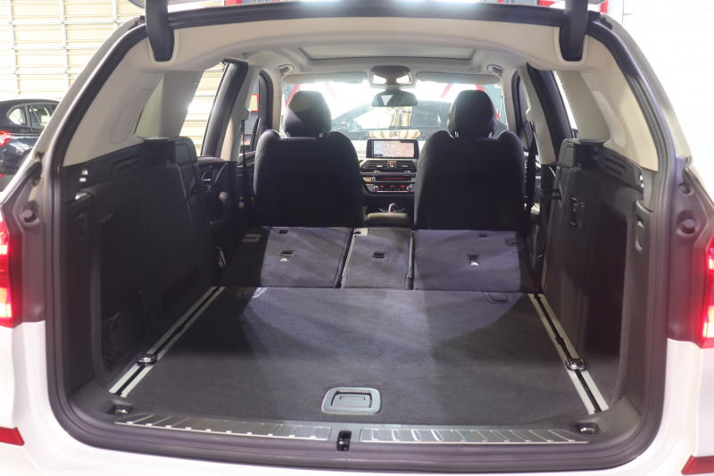 BMW X3 xDrive 20d Xﾗｲﾝ ｾﾚｸﾄP　ﾄﾞﾗｲﾋﾞﾝｸﾞｱｼｽﾄﾌﾟﾗｽ 黒本革 ﾊﾟﾉﾗﾏｻﾝﾙｰﾌ 第6世代iDriveﾅﾋﾞ harman/kardonｻｳﾝﾄﾞ 360ｶﾒﾗ ｺﾝﾌｫｰﾄｱｸｾｽ ｱﾀﾞﾌﾟﾃｨﾌﾞLED 専用ｴｸｽﾃﾘｱ 19ｲﾝﾁYｽﾎﾟｰｸAW　2年保証