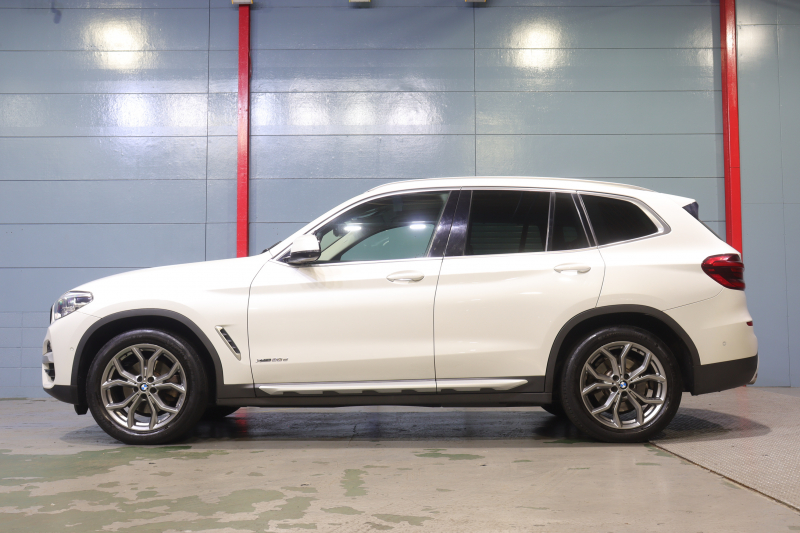 BMW X3 xDrive 20d Xﾗｲﾝ ｾﾚｸﾄP　ﾄﾞﾗｲﾋﾞﾝｸﾞｱｼｽﾄﾌﾟﾗｽ 黒本革 ﾊﾟﾉﾗﾏｻﾝﾙｰﾌ 第6世代iDriveﾅﾋﾞ harman/kardonｻｳﾝﾄﾞ 360ｶﾒﾗ ｺﾝﾌｫｰﾄｱｸｾｽ ｱﾀﾞﾌﾟﾃｨﾌﾞLED 専用ｴｸｽﾃﾘｱ 19ｲﾝﾁYｽﾎﾟｰｸAW　2年保証