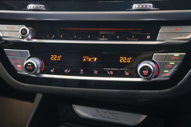 BMW X3 xDrive 20d Xﾗｲﾝ ｾﾚｸﾄP　ﾄﾞﾗｲﾋﾞﾝｸﾞｱｼｽﾄﾌﾟﾗｽ 黒本革 ﾊﾟﾉﾗﾏｻﾝﾙｰﾌ 第6世代iDriveﾅﾋﾞ harman/kardonｻｳﾝﾄﾞ 360ｶﾒﾗ ｺﾝﾌｫｰﾄｱｸｾｽ ｱﾀﾞﾌﾟﾃｨﾌﾞLED 専用ｴｸｽﾃﾘｱ 19ｲﾝﾁYｽﾎﾟｰｸAW　2年保証