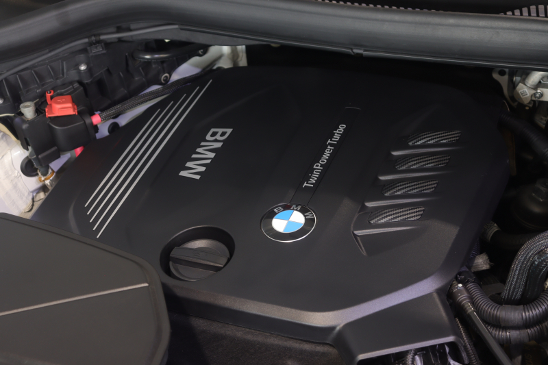 BMW X3 xDrive 20d Xﾗｲﾝ ｾﾚｸﾄP　ﾄﾞﾗｲﾋﾞﾝｸﾞｱｼｽﾄﾌﾟﾗｽ 黒本革 ﾊﾟﾉﾗﾏｻﾝﾙｰﾌ 第6世代iDriveﾅﾋﾞ harman/kardonｻｳﾝﾄﾞ 360ｶﾒﾗ ｺﾝﾌｫｰﾄｱｸｾｽ ｱﾀﾞﾌﾟﾃｨﾌﾞLED 専用ｴｸｽﾃﾘｱ 19ｲﾝﾁYｽﾎﾟｰｸAW　2年保証