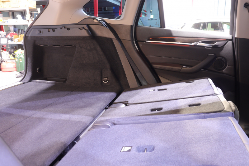 BMW X1 xDrive 18d Xﾗｲﾝ ﾊｲﾗｲﾝ&ｺﾝﾌｫｰﾄP ｱﾄﾞﾊﾞﾝｽﾄﾞｱｸﾃｨﾌﾞSP　中期 ﾀﾞｺﾀﾚｻﾞｰ(ﾌﾞﾗｯｸ) 第6世代iDriveﾅﾋ ｱｸﾃｨﾌﾞｸﾙｺﾝ ﾍｯﾄﾞｱｯﾌﾟﾃﾞｨｽﾌﾟﾚｲ ｽﾗｲﾃﾞｨﾝｸﾞﾘﾔｼｰﾄ LEDﾍｯﾄﾞﾗｲﾄ 専用ｴｸｽﾃﾘｱ&OP19ｲﾝﾁｱﾙﾐ　2年保証