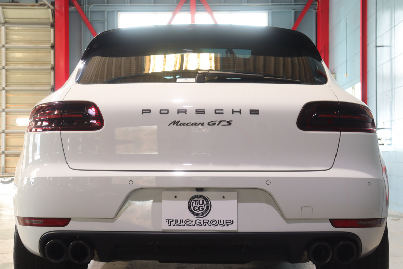 ポルシェ マカン GTS ｽﾎﾟｰﾂｸﾛﾉP　 PASM ｴﾝﾄﾘｰﾄﾞﾗｲﾌﾞ ﾍﾞｰｼﾞｭ半革 ﾊﾟﾉﾗﾏｻﾝﾙｰﾌ PCMﾅﾋﾞ BOSEｻｳﾝﾄﾞ PDLSﾌﾟﾗｽLEDﾍｯﾄﾞｲﾗｲﾄ ｽﾎﾟｰﾂｴｸﾞｿﾞｰｽﾄ ﾚｰﾝﾃﾞｨﾊﾟｰﾁｬｳｫｰﾆﾝｸﾞ ｽﾎﾟｰﾂ+ﾓｰﾄﾞ ｸﾛﾉﾒｰﾀｰ 20ｲﾝﾁRSｽﾊﾟｲﾀﾞｰAW 　2年保証