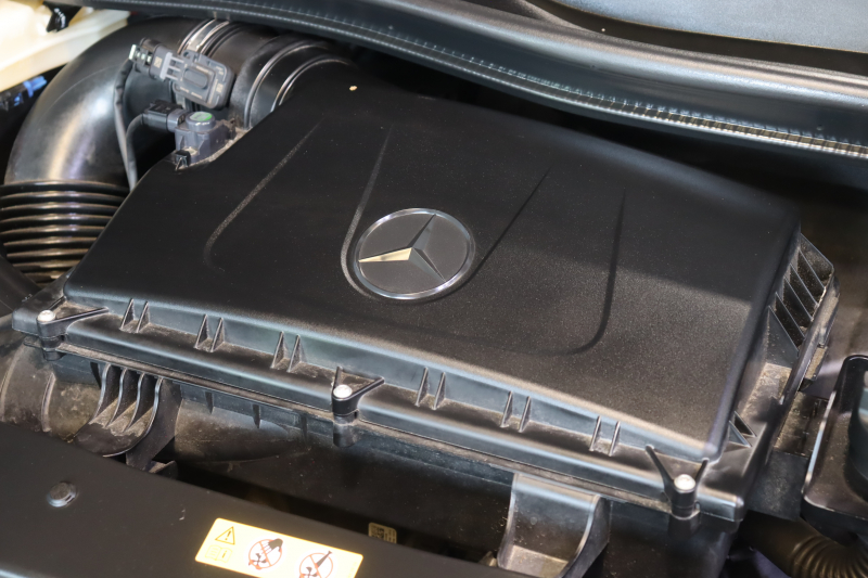 メルセデスベンツ Vクラス V220d ｽﾎﾟｰﾂ ﾛﾝｸﾞ ﾚｰﾀﾞｰSP　黒本革 ﾊﾟﾉﾗﾏｻﾝﾙｰﾌ 8.4ｲﾝﾁﾜｲﾄﾞﾅﾋﾞ Burmesterｻｳﾝﾄﾞ 360ｶﾒﾗ ｱｸﾃｨﾌﾞｸﾙｺﾝ ﾚｰﾝｷｰﾌﾟ ｼｰﾄﾋｰﾀｰ LEDﾍｯﾄﾞﾗｲﾄ AMGｴｱﾛ&19ｲﾝﾁｱﾙﾐﾎｲｰﾙ　2年保証