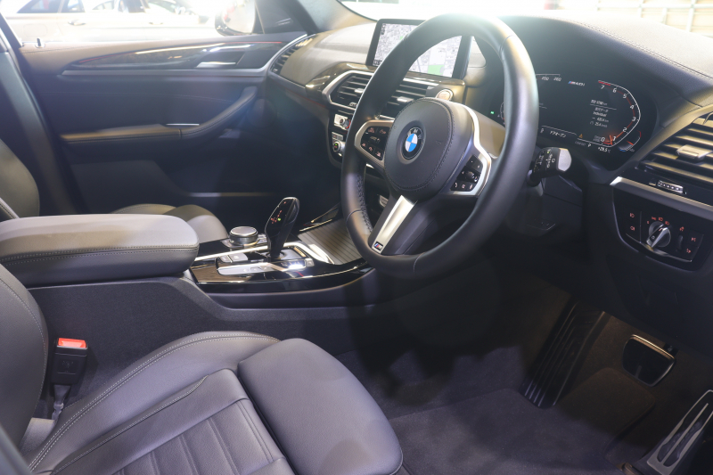 BMW X3 M40i ﾊｲﾗｲﾝP　1ｵｰﾅｰ ﾄﾞﾗｲﾋﾞﾝｸﾞｱｼｽﾄﾌﾟﾗｽ ACC ﾌﾞﾗｯｸﾚｻﾞｰ 第7世代iDriveﾅﾋﾞ harman/kardon ﾍｯﾄﾞｱｯﾌﾟﾃﾞｨｽﾌﾟﾚｲ ｱﾀﾞﾌﾟﾃｨﾌﾞLED ｱﾝﾋﾞｴﾝﾄﾗｲﾄ 専用ｴｸｽﾃﾘｱ&21ｲﾝﾁﾀﾞﾌﾞﾙｽﾎﾟｰｸAW　2年保証