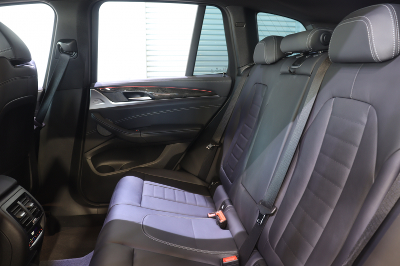 BMW X3 M40i ﾊｲﾗｲﾝP　1ｵｰﾅｰ ﾄﾞﾗｲﾋﾞﾝｸﾞｱｼｽﾄﾌﾟﾗｽ ACC ﾌﾞﾗｯｸﾚｻﾞｰ 第7世代iDriveﾅﾋﾞ harman/kardon ﾍｯﾄﾞｱｯﾌﾟﾃﾞｨｽﾌﾟﾚｲ ｱﾀﾞﾌﾟﾃｨﾌﾞLED ｱﾝﾋﾞｴﾝﾄﾗｲﾄ 専用ｴｸｽﾃﾘｱ&21ｲﾝﾁﾀﾞﾌﾞﾙｽﾎﾟｰｸAW　2年保証