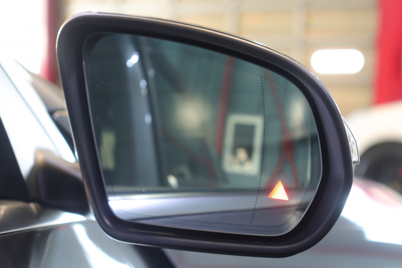 メルセデスベンツ GLC GLC220d 4MATIC ｽﾎﾟｰﾂ 本革仕様 ﾚｰﾀﾞｰSP　本革ｽﾎﾟｰﾂｼｰﾄ(ﾌﾞﾗｯｸ) ﾊﾟﾉﾗﾏｻﾝﾙｰﾌ 8.4ｲﾝﾁﾜｲﾄﾞﾅﾋﾞ Burmesterｻｳﾝﾄﾞ ﾌﾙｾｸﾞTV ﾍｯﾄﾞｱｯﾌﾟﾃﾞｨｽﾌﾟﾚｲ LEDﾍｯﾄﾞﾗｲﾄ ｱﾝﾋﾞｴﾝﾄﾗｲﾄ 自動ﾘｱｹﾞｰﾄ AMGｴｱﾛ&19ｲﾝﾁｱﾙﾐ　2年保証