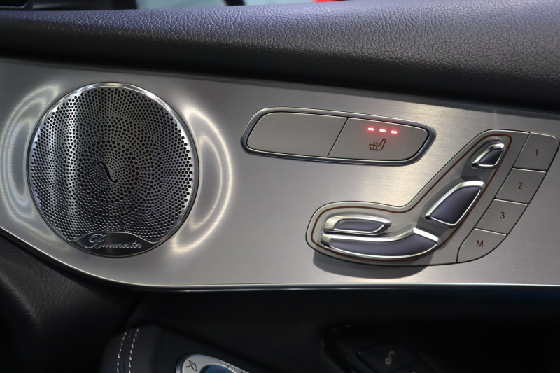 メルセデスベンツ GLC GLC220d 4MATIC ｽﾎﾟｰﾂ 本革仕様 ﾚｰﾀﾞｰSP　本革ｽﾎﾟｰﾂｼｰﾄ(ﾌﾞﾗｯｸ) ﾊﾟﾉﾗﾏｻﾝﾙｰﾌ 8.4ｲﾝﾁﾜｲﾄﾞﾅﾋﾞ Burmesterｻｳﾝﾄﾞ ﾌﾙｾｸﾞTV ﾍｯﾄﾞｱｯﾌﾟﾃﾞｨｽﾌﾟﾚｲ LEDﾍｯﾄﾞﾗｲﾄ ｱﾝﾋﾞｴﾝﾄﾗｲﾄ 自動ﾘｱｹﾞｰﾄ AMGｴｱﾛ&19ｲﾝﾁｱﾙﾐ　2年保証