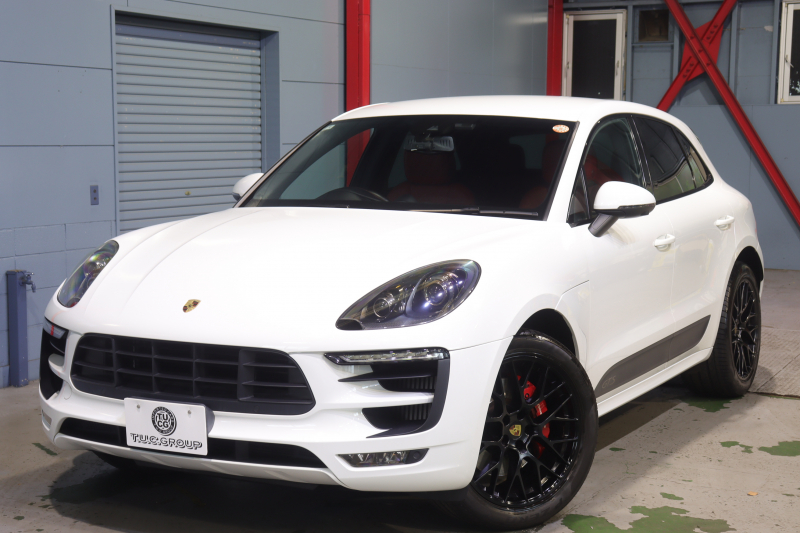 ポルシェ マカン GTS ｽﾎﾟｰﾂｸﾛﾉP　1ｵｰﾅｰ PASM ﾂｰﾄﾝﾚｻﾞｰｲﾝﾃﾘｱ(ﾚｯﾄﾞ/ﾌﾞﾗｯｸ) PCMﾅﾋﾞ CarPlay ﾊﾞｯｸｶﾒﾗ ｼｰﾄﾋｰﾀｰ ﾚｰﾝﾃﾞｨﾊﾟｰﾁｬｳｫｰﾆﾝｸﾞ ｷｾﾉﾝ 20ｲﾝﾁRSｽﾊﾟｲﾀﾞｰAW ｶﾗｰｸﾚｽﾄ　2年保証