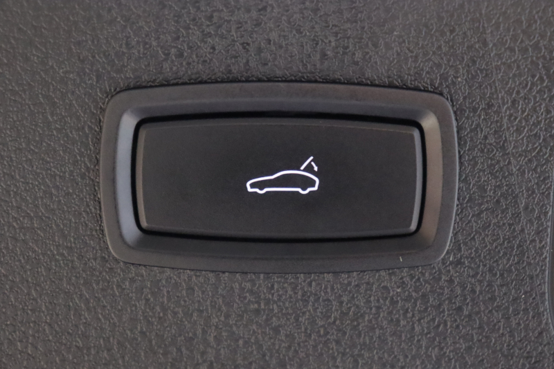 ポルシェ マカン GTS ｽﾎﾟｰﾂｸﾛﾉP　1ｵｰﾅｰ PASM ﾂｰﾄﾝﾚｻﾞｰｲﾝﾃﾘｱ(ﾚｯﾄﾞ/ﾌﾞﾗｯｸ) PCMﾅﾋﾞ CarPlay ﾊﾞｯｸｶﾒﾗ ｼｰﾄﾋｰﾀｰ ﾚｰﾝﾃﾞｨﾊﾟｰﾁｬｳｫｰﾆﾝｸﾞ ｷｾﾉﾝ 20ｲﾝﾁRSｽﾊﾟｲﾀﾞｰAW ｶﾗｰｸﾚｽﾄ　2年保証