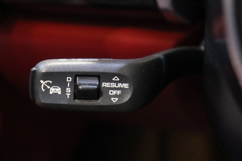 ポルシェ カイエン ﾌﾟﾗﾁﾅｴﾃﾞｨｼｮﾝ　別仕様車 後期ﾓﾃﾞﾙ MY17 ｱｸﾃｨﾌﾞｸﾙｺﾝ ﾚｰﾝﾁｪﾝｼﾞ ﾂｰﾄﾝﾚｻﾞｰｲﾝﾃﾘｱ(ﾚｯﾄﾞ/ﾌﾞﾗｯｸ) 赤革ｼｰﾄ 14way電動ｼｰﾄ ﾊﾟﾉﾗﾏｻﾝﾙｰﾌ PCMﾅﾋﾞ BOSEｻｳﾝﾄﾞ CarPlay 20ｲﾝﾁRSｽﾊﾟｲﾀﾞｰAW　2年保証