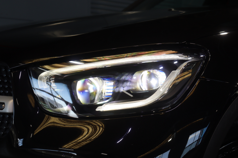 メルセデスベンツ GLC GLC220d 4MATIC AMGﾗｲﾝ ﾚｻﾞｰｴｸｽｸﾙｰｼﾌﾞP ﾚｰﾀﾞｰSP　黒本革 ﾘﾗｸｾﾞｰｼｮﾝ ﾊﾟﾉﾗﾏｻﾝﾙｰﾌ 10.25ｲﾝﾁﾜｲﾄﾞﾅﾋﾞ 12.3ｲﾝﾁｺｸﾋﾟｯﾄﾃﾞｨｽﾌﾟﾚｲ Burmester ｱｸﾃｨﾌﾞｸﾙｺﾝ ﾏﾙﾁﾋﾞｰﾑLED ﾍｯﾄﾞｱｯﾌﾟﾃﾞｨｽﾌﾟﾚｲ　2年保証