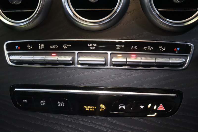 メルセデスベンツ GLC GLC220d 4MATIC AMGﾗｲﾝ ﾚｻﾞｰｴｸｽｸﾙｰｼﾌﾞP ﾚｰﾀﾞｰSP　黒本革 ﾘﾗｸｾﾞｰｼｮﾝ ﾊﾟﾉﾗﾏｻﾝﾙｰﾌ 10.25ｲﾝﾁﾜｲﾄﾞﾅﾋﾞ 12.3ｲﾝﾁｺｸﾋﾟｯﾄﾃﾞｨｽﾌﾟﾚｲ Burmester ｱｸﾃｨﾌﾞｸﾙｺﾝ ﾏﾙﾁﾋﾞｰﾑLED ﾍｯﾄﾞｱｯﾌﾟﾃﾞｨｽﾌﾟﾚｲ　2年保証