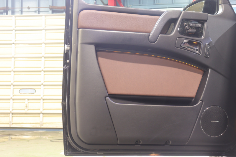 メルセデスベンツ Gクラス G350ﾌﾞﾙｰﾃｯｸ ﾗｸﾞｼﾞｭｱﾘｰPKG　ACC 本革(ﾌﾞﾗｳﾝ) ｻﾝﾙｰﾌ ｱﾝﾄﾞﾛｲﾄﾞﾅﾋﾞ ﾌﾙｾｸﾞTV harman/kardonｻｳﾝﾄﾞ ﾊﾞｯｸｶﾒﾗ 前後席ｼｰﾄﾋｰﾀｰ 純正18ｲﾝﾁAW　2年保証