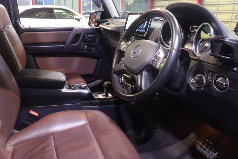 メルセデスベンツ Gクラス G350ﾌﾞﾙｰﾃｯｸ ﾗｸﾞｼﾞｭｱﾘｰPKG　ACC 本革(ﾌﾞﾗｳﾝ) ｻﾝﾙｰﾌ ｱﾝﾄﾞﾛｲﾄﾞﾅﾋﾞ ﾌﾙｾｸﾞTV harman/kardonｻｳﾝﾄﾞ ﾊﾞｯｸｶﾒﾗ 前後席ｼｰﾄﾋｰﾀｰ 純正18ｲﾝﾁAW　2年保証